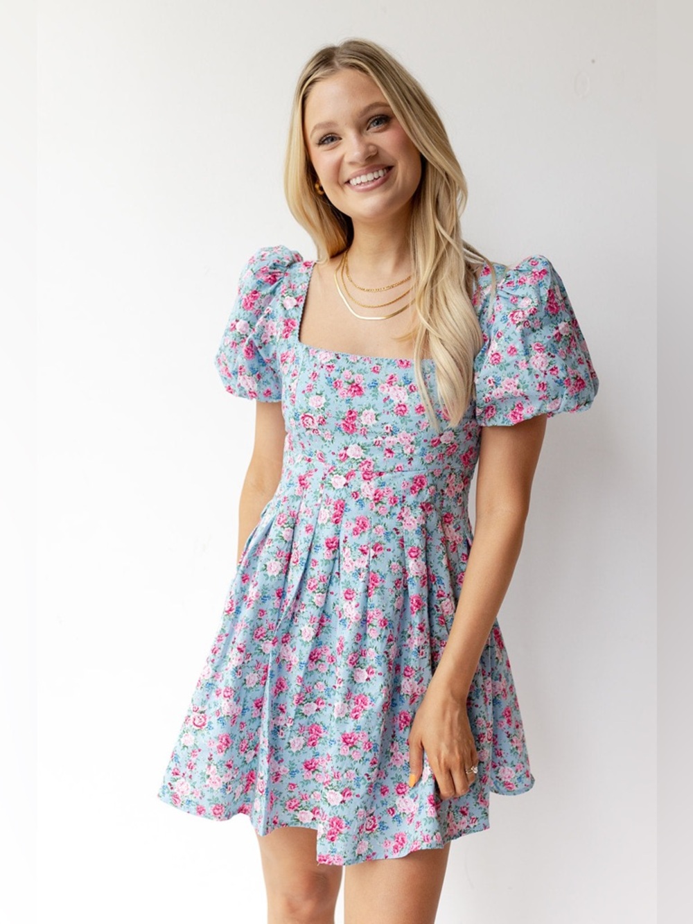 Floral Puff-Sleeve Mini Dress in Light Blue and Pink